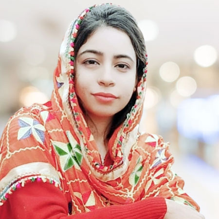 Sonila Khan