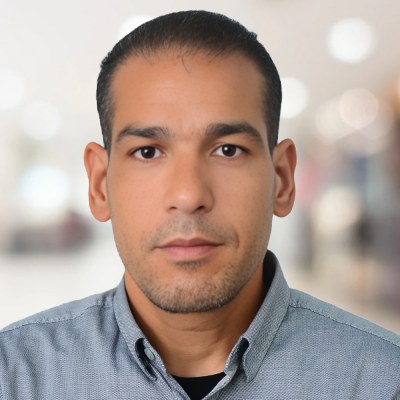 Youssef Shih  